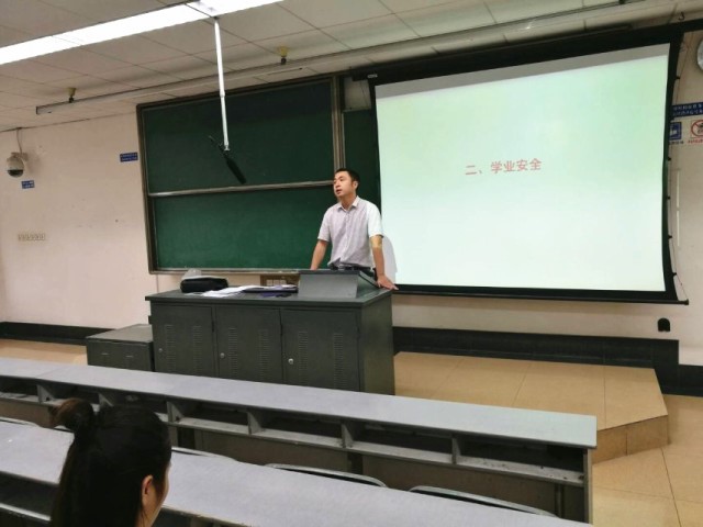 美狮贵宾会